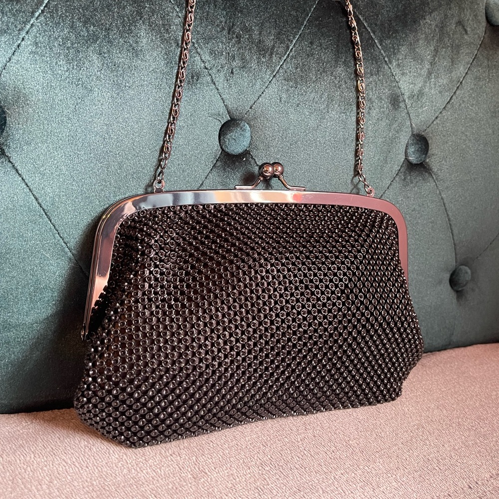 Jessica McClintock Clutch Bag Purse Textured Black Shoulder Chain lined 9x6"